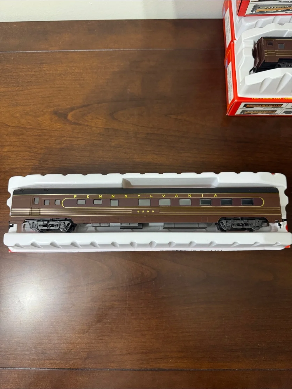 IHC Pennsylvania 1930’s HO Scale 7 Piece Passenger Car Set (New)